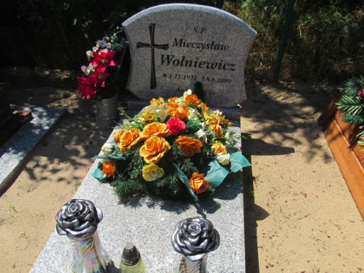Grób Lidia Wolniewicz